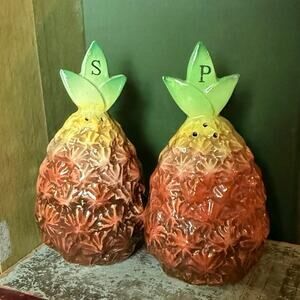 Holt‑Howard Pineapple Salt & Pepper Shakers • 1960 • Mid‑Century